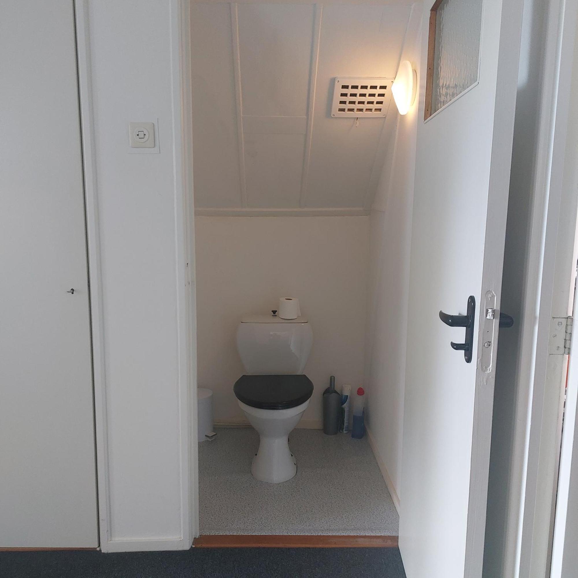 Hof Christina Vakantiewoningen Vrouwenpolder Buitenkant foto